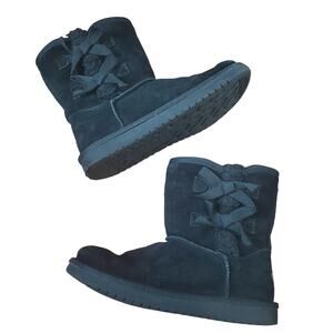 Koolaburra UGG K Victoria Bow Short Girls Boots Black Suede 1019372 Girls Size 4